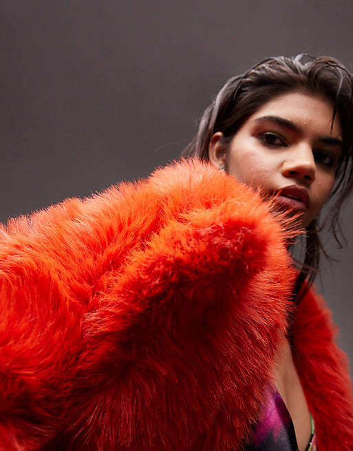 

Красное длинное пальто из искусственного меха Topshop, Красный