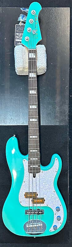 

Басс гитара Lakland 44-64 Vintage Custom PJ 2023 Sea foam Green