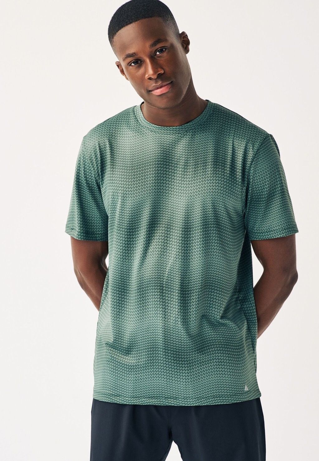 

Футболка с принтом Active Tie Dye Next, цвет mottled green