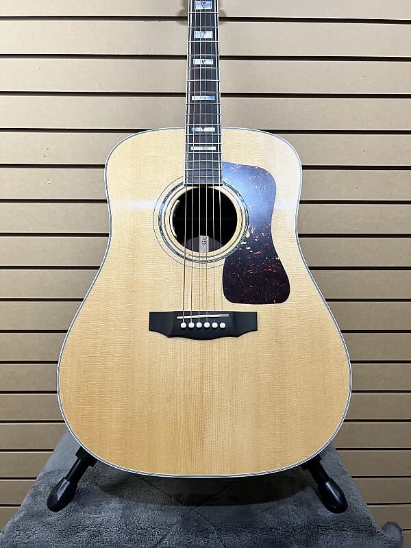 

Акустическая гитара Guild D55-E Acoustic-Electric Guitar - Natural w/OHSC & PLEK*D #690