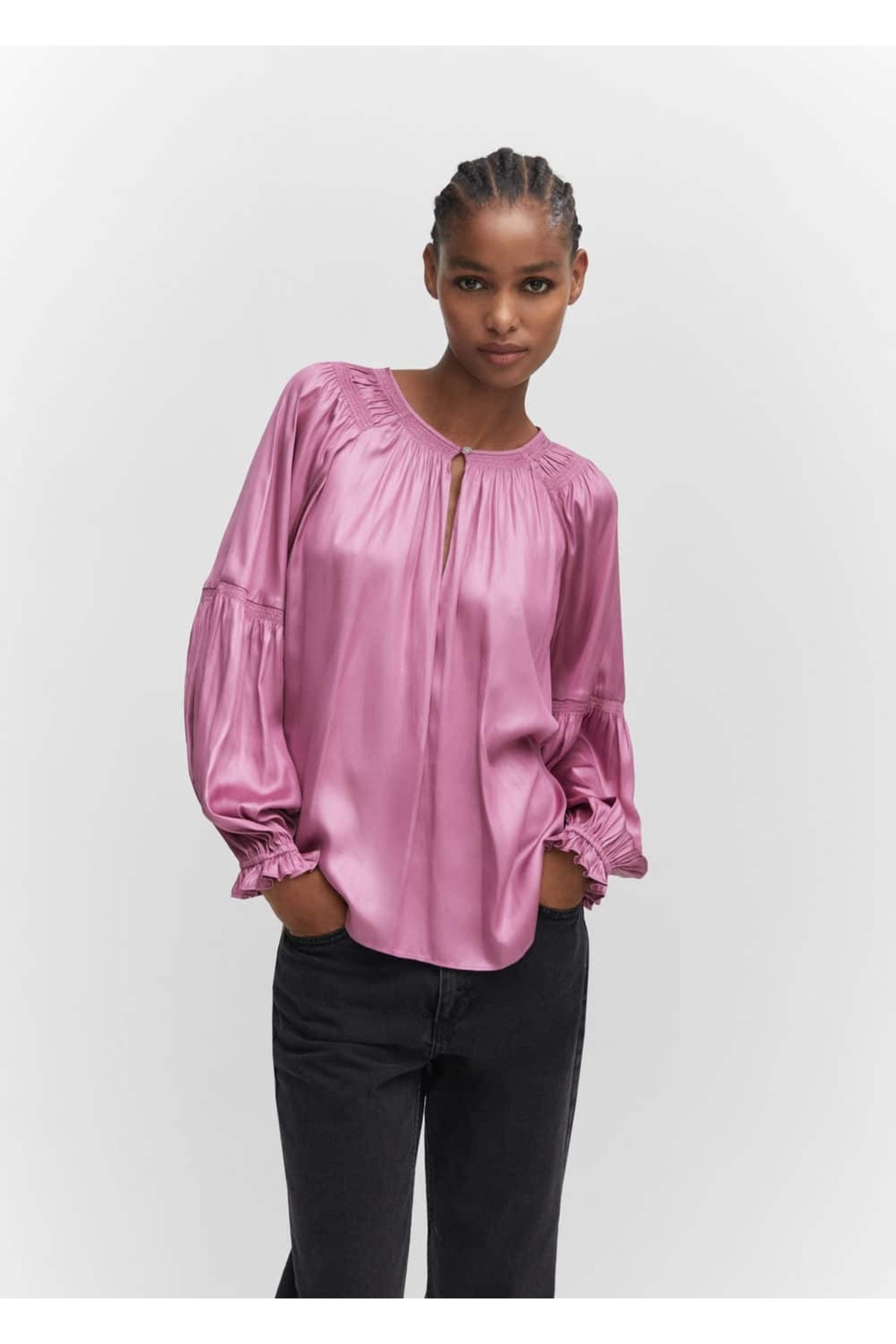 

Мятая блузка на пуговицах Mango, розовый