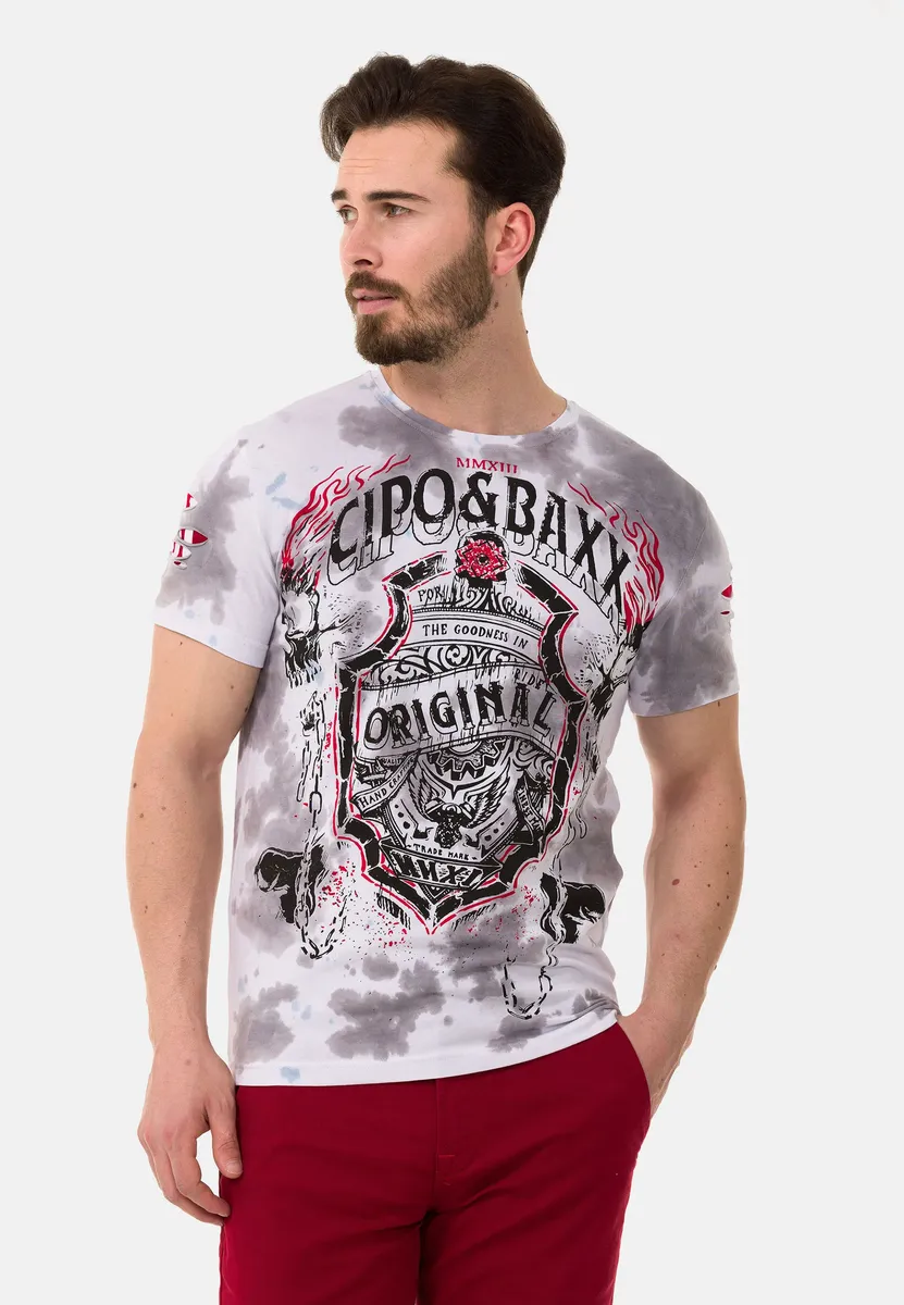 

Футболка Cipo & Baxx с крупным фирменным принтом, белый