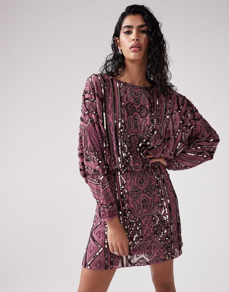 

Лиловое платье мини с крыльями летучей мыши с украшением ASOS DESIGN