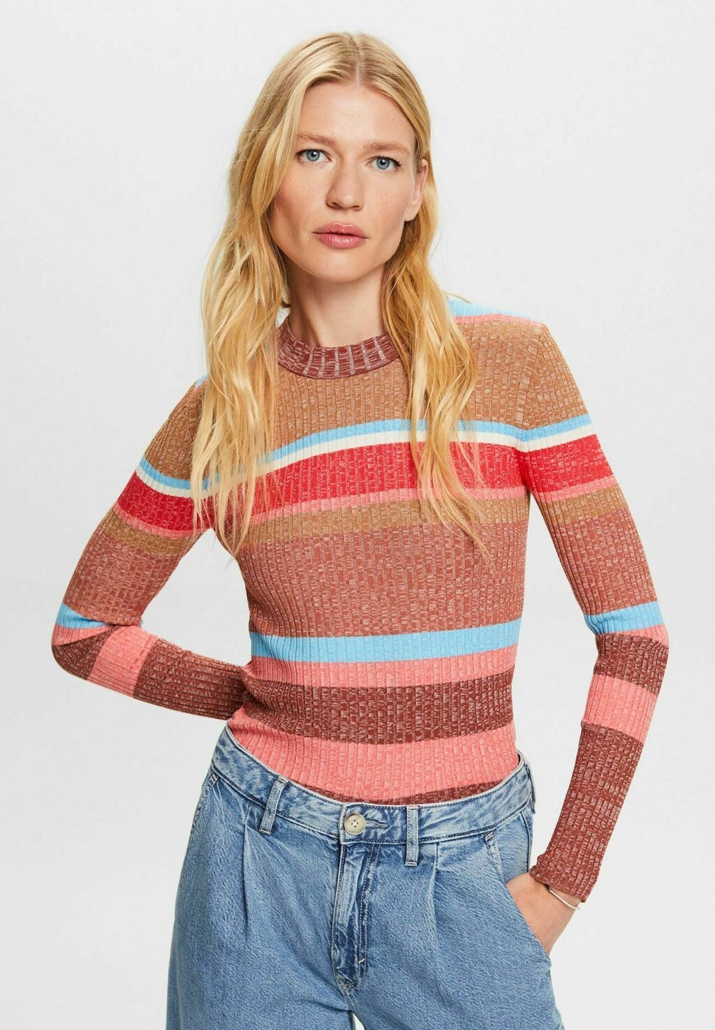

Свитшот Esprit, цвет rust brown