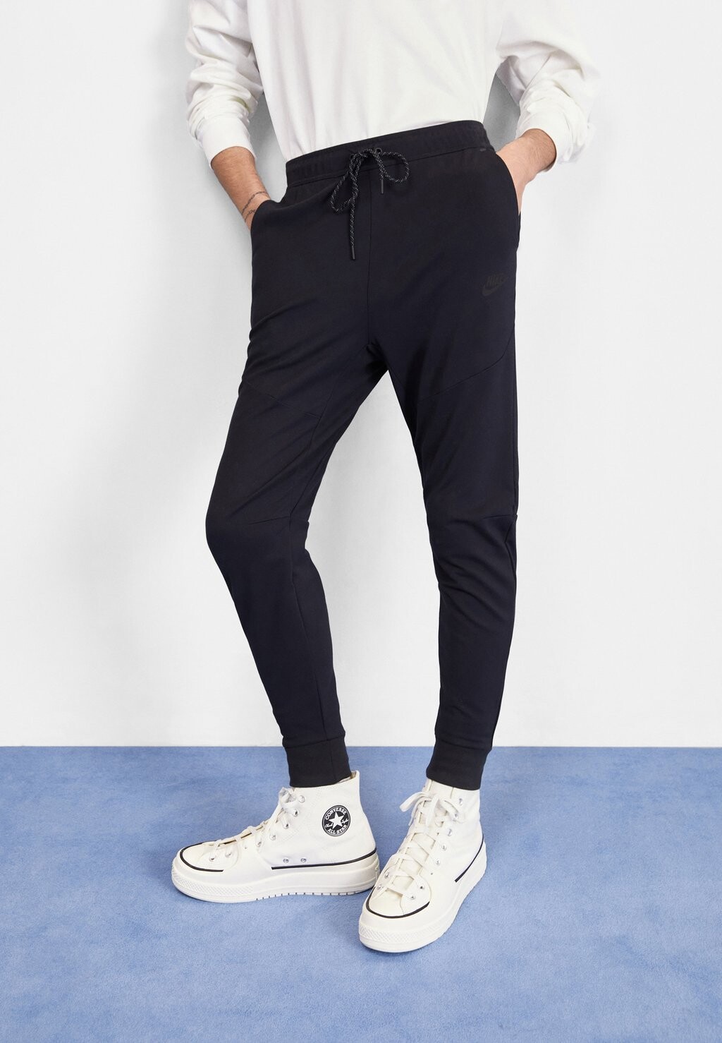 

Спортивные брюки M Tech Jggr Lghttwht Nike, черный