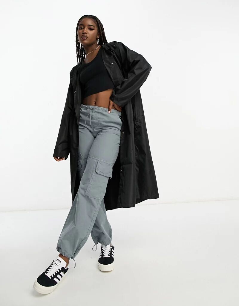 

Черная объемная парка дождя ASOS