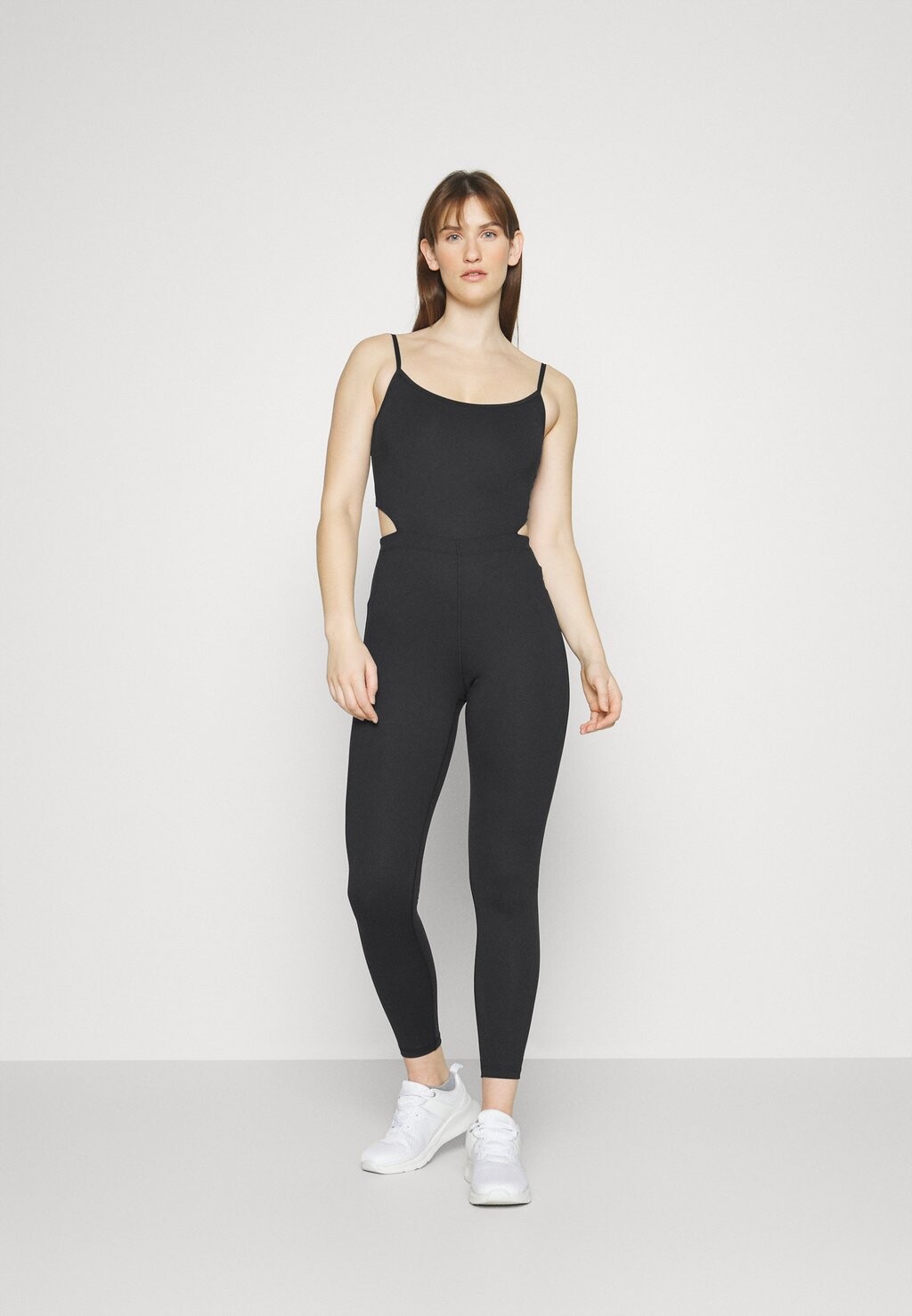 

Спортивный костюм GAP, черный