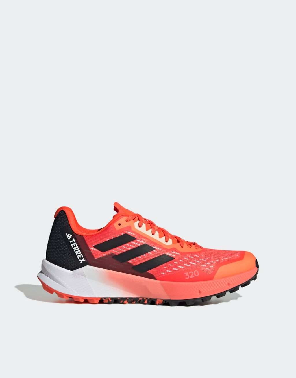 

Оранжево-черные кроссовки adidas Terex для улицы, Черный