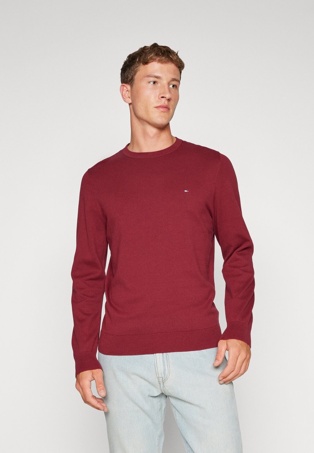 

Свитер Classic Crew Neck Tommy Hilfiger, красный