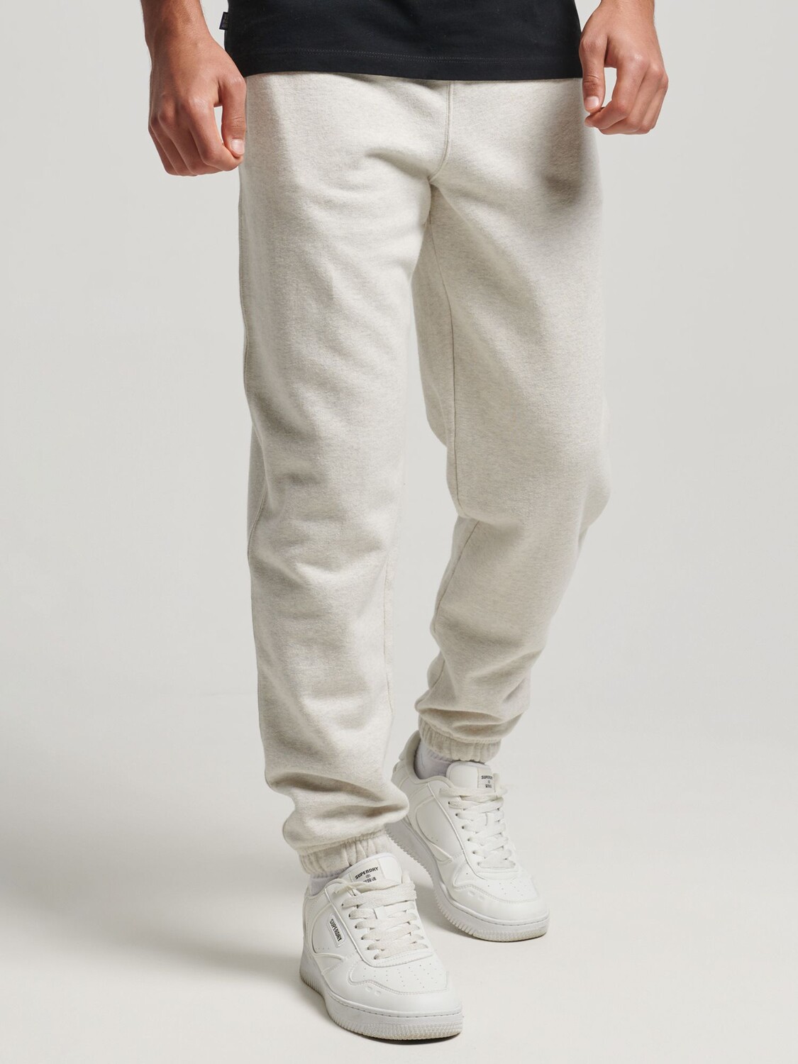 

Джоггеры Superdry Essential Overdyed, овсяный меланж