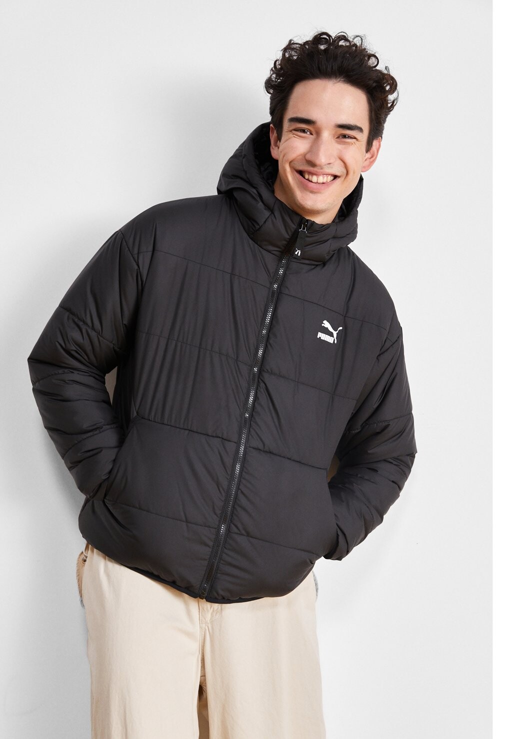

Куртка зимняя Puma КУРТКА CLASSICS PADDED, черный