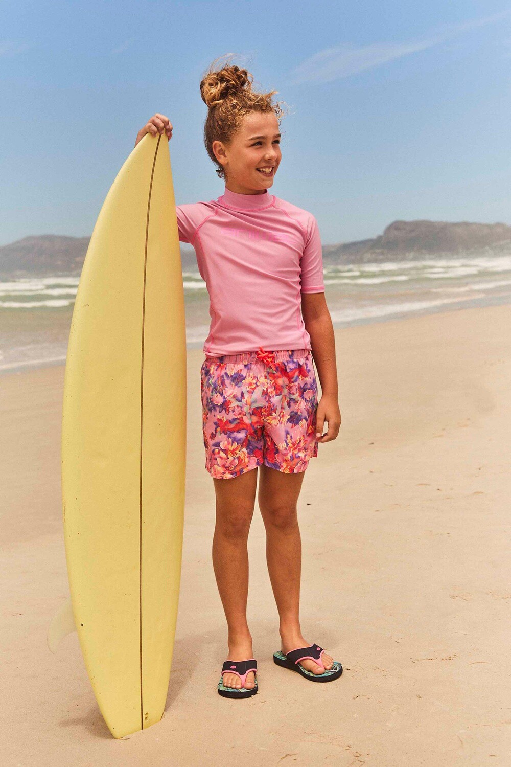

Jetsetter Boardshorts Спортивные летние шорты с принтом из переработанных материалов Animal, розовый