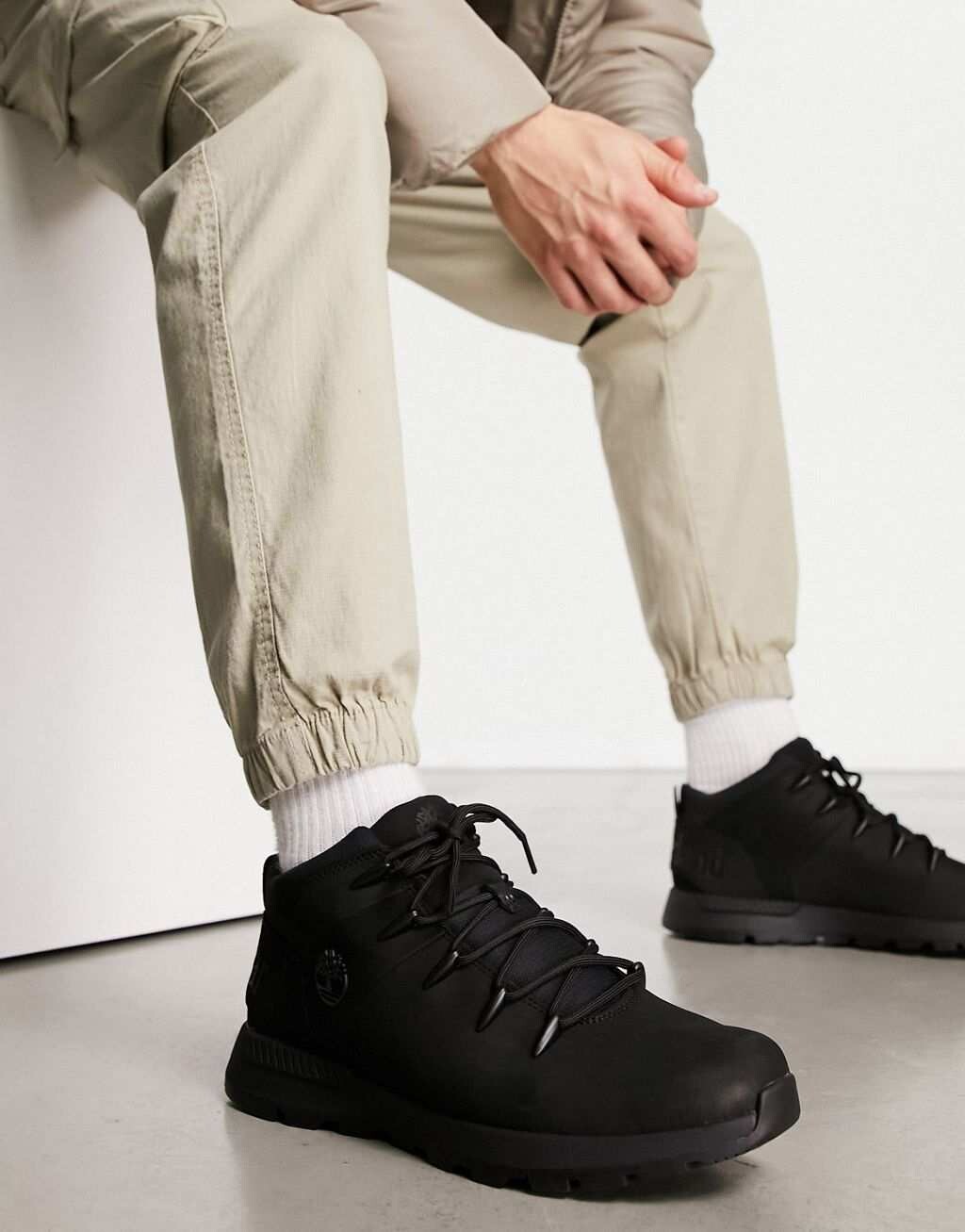 

Черные полусапоги Timberland Sprint Trekker