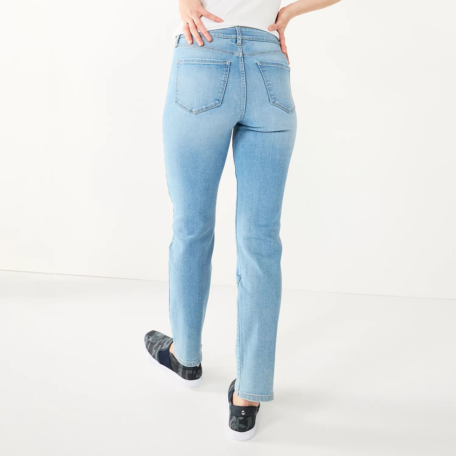 цена Женские прямые джинсы Nine West с высокой посадкой и скульптурированием Nine West, черный