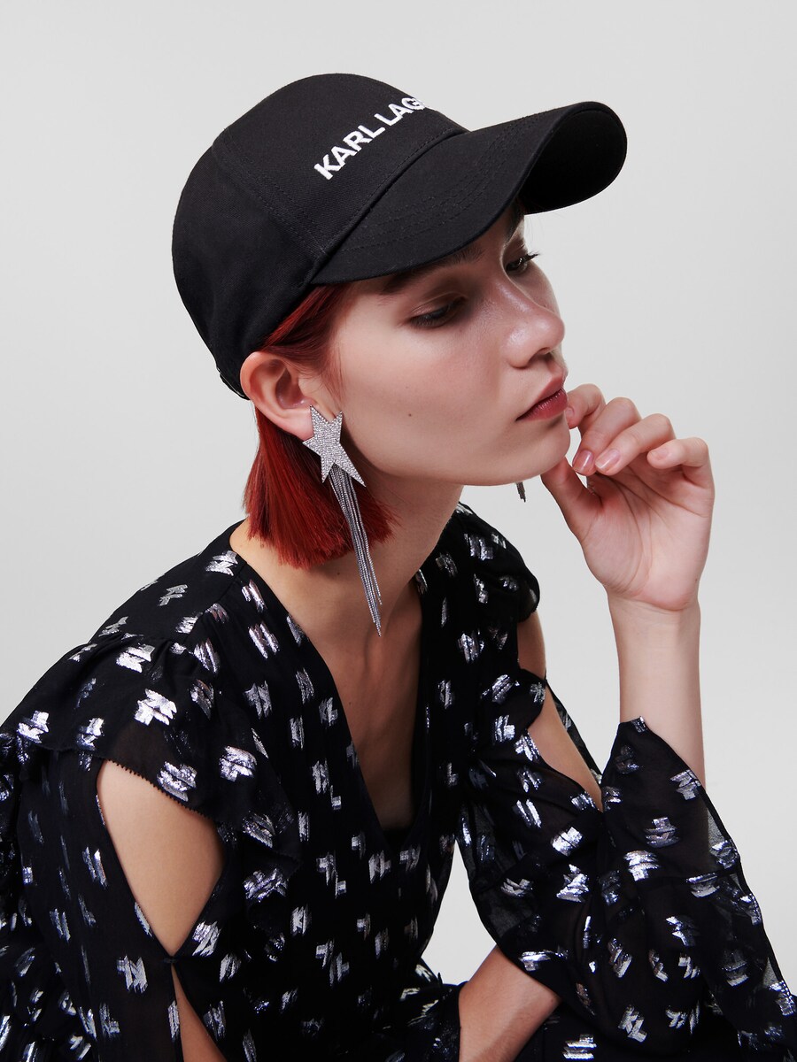 

Бейсболка Karl Lagerfeld Cap, черный