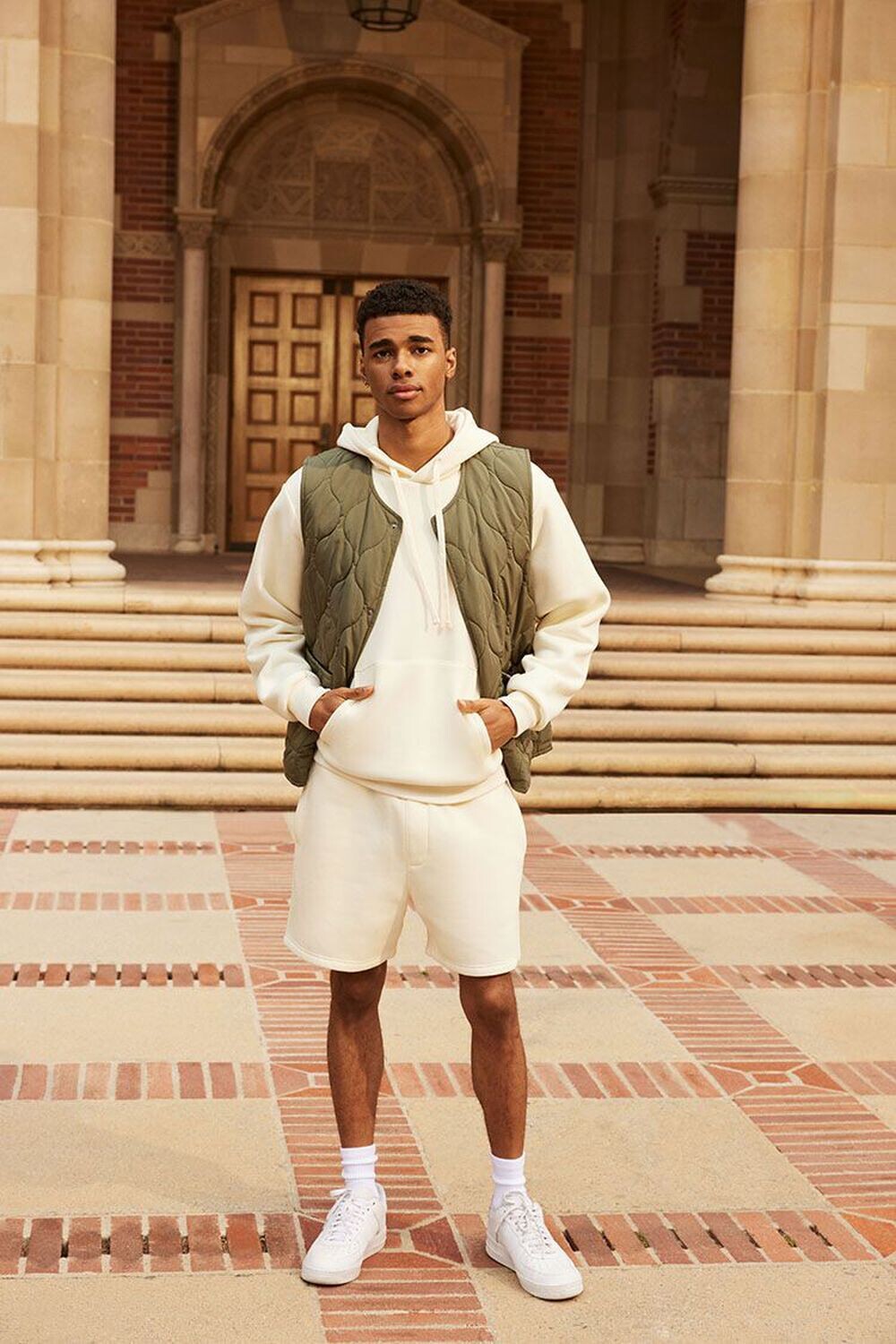 

Шорты из хлопковой смеси с завязками Forever 21, кремовый