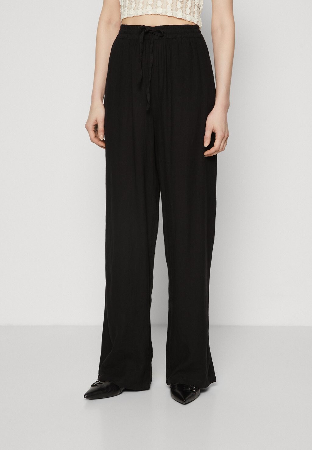 

Брюки VMLINN PANTS Vero Moda, цвет black