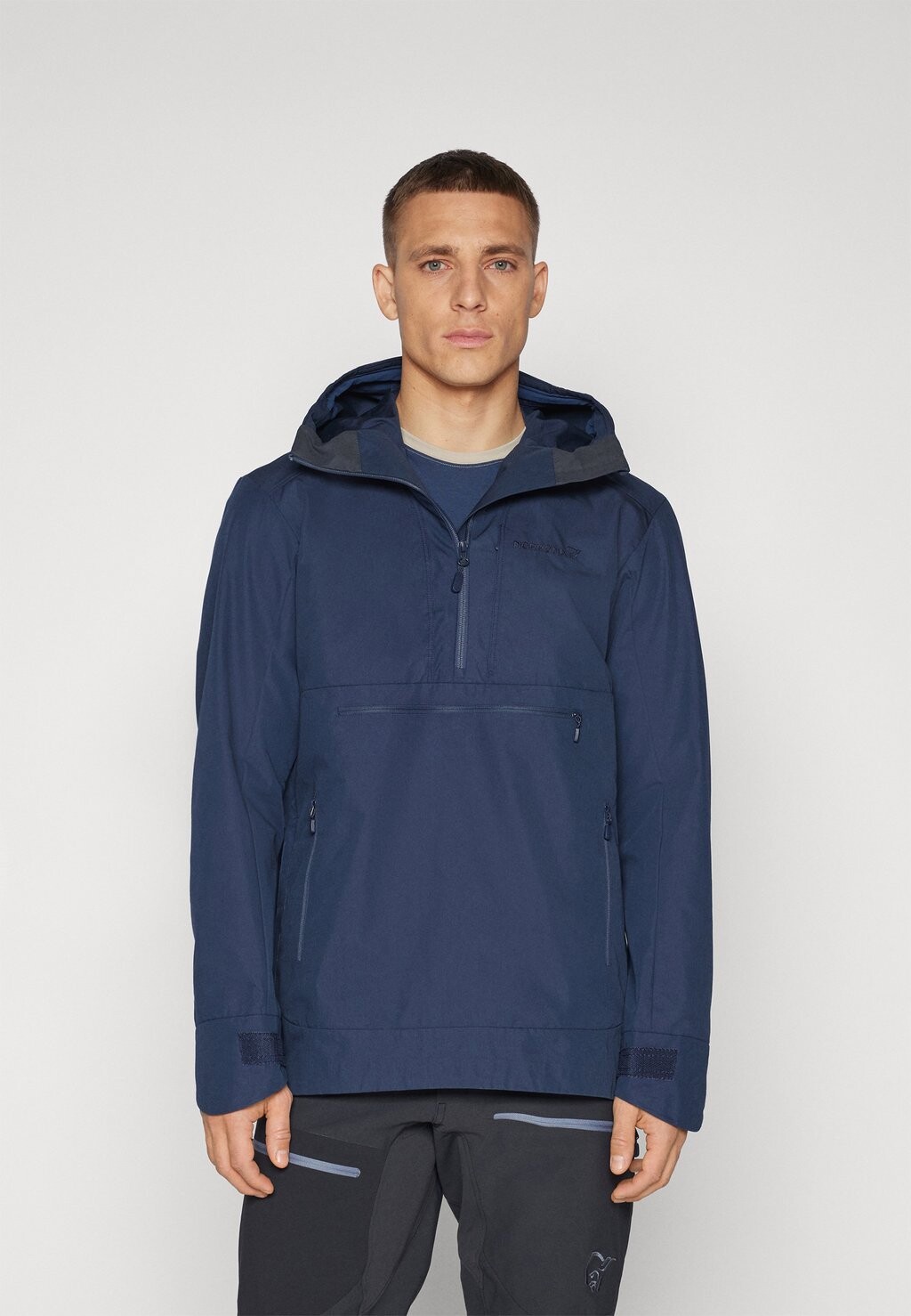 

Куртка FEMUND ANORAK Norrøna, цвет navy blazer