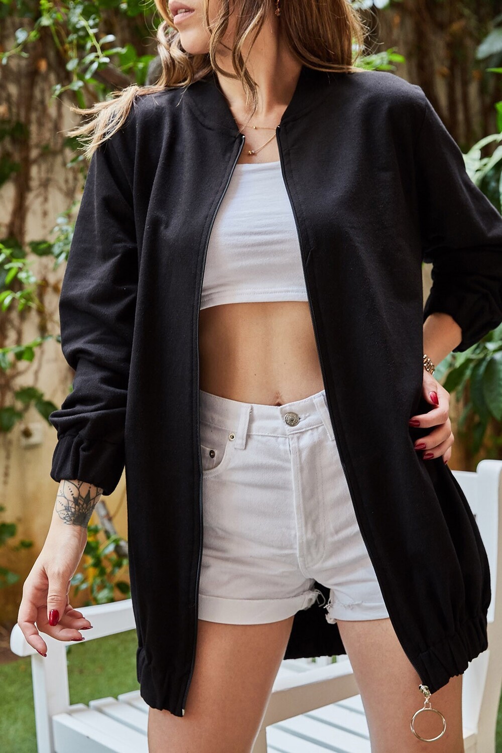 

Длина туники на молнии Sweat XHAN, черный