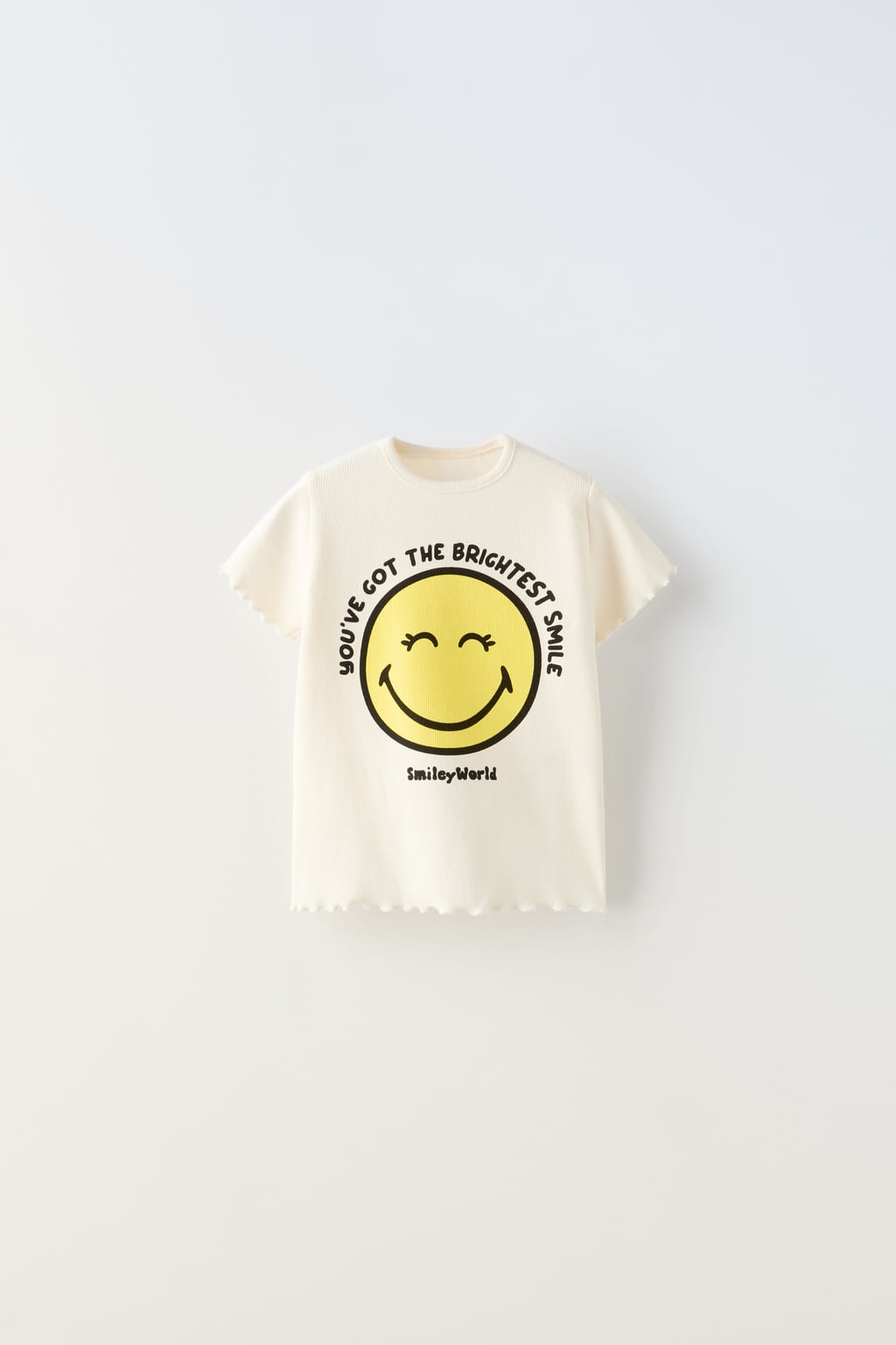 Футболка smileyworld happy collection в ребрику ZARA, экрю футболка в ребрику с бантами zara экрю