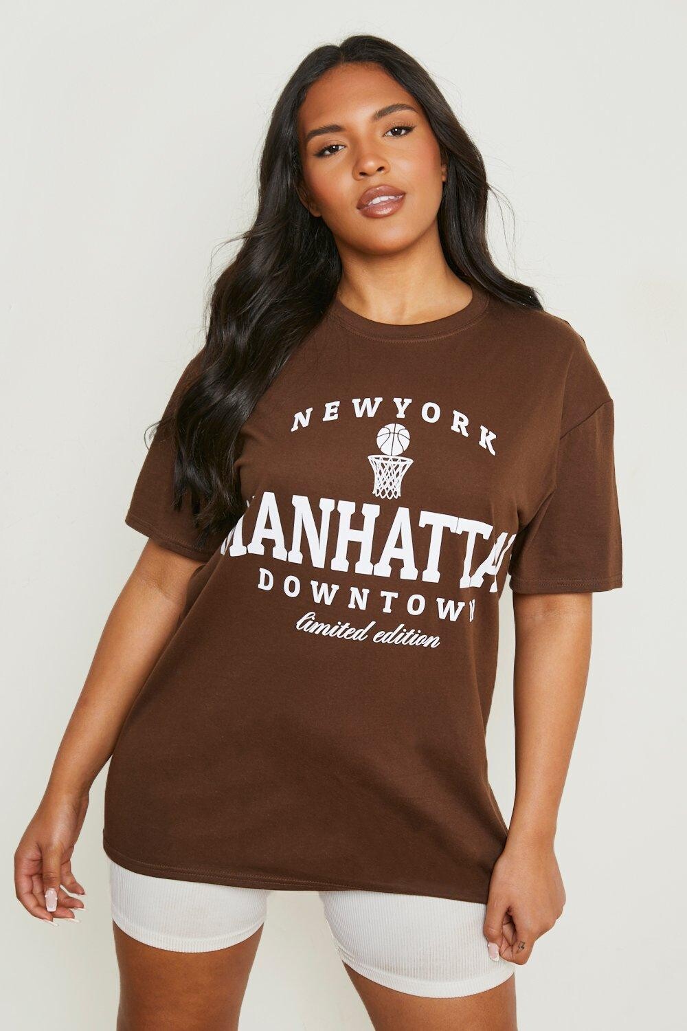 

Футболка оверсайз с лозном manhattan plus Boohoo, шоколадный