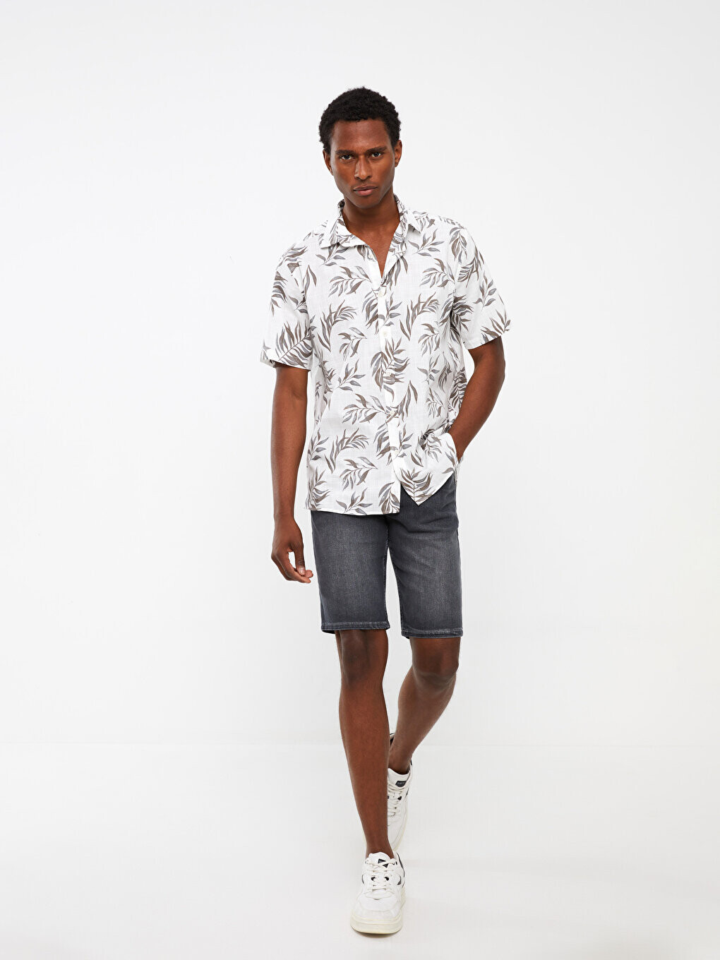 

Мужские джинсовые шорты Skinny Fit LCW Jeans, антрацит родео