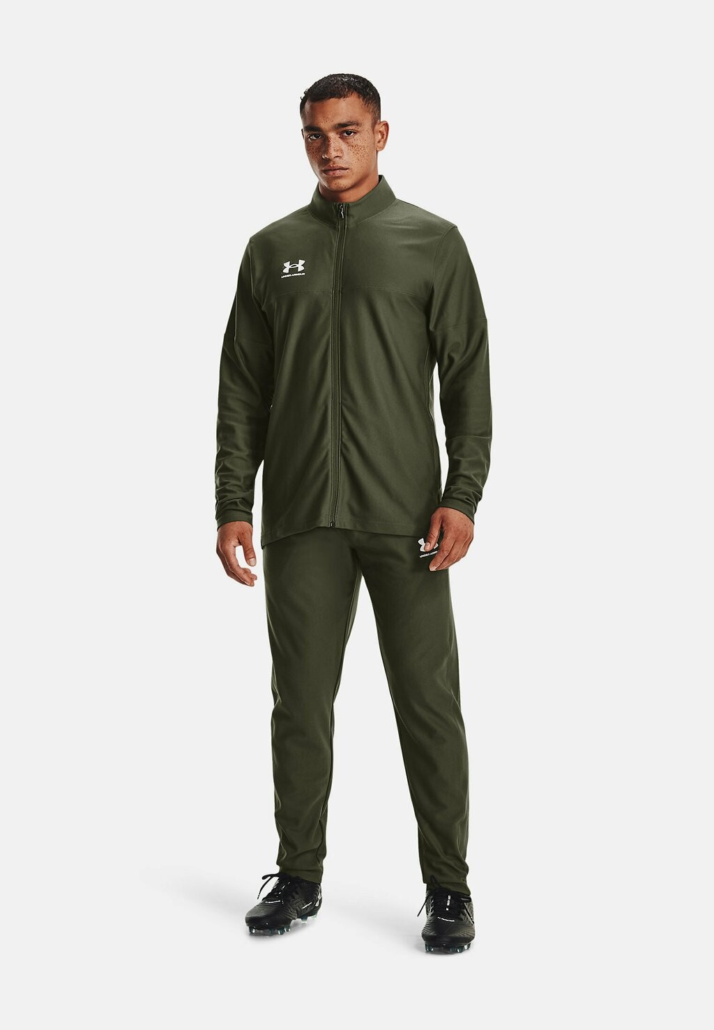 

Спортивный костюм Under Armour