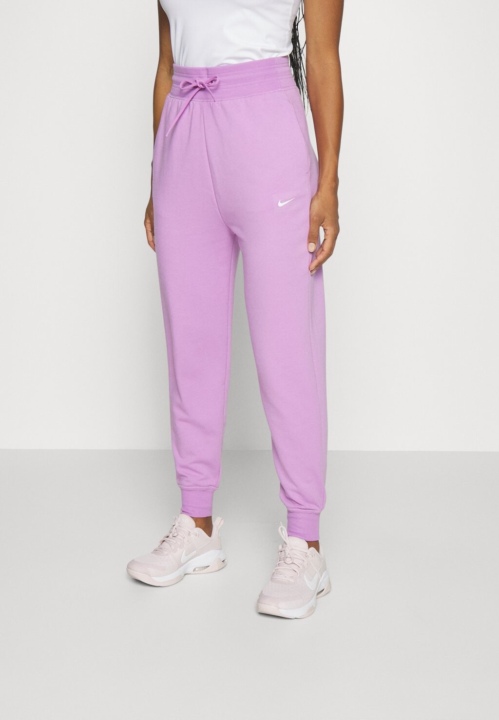 

Спортивные брюки ONE JOGGER PANT Nike, розовый