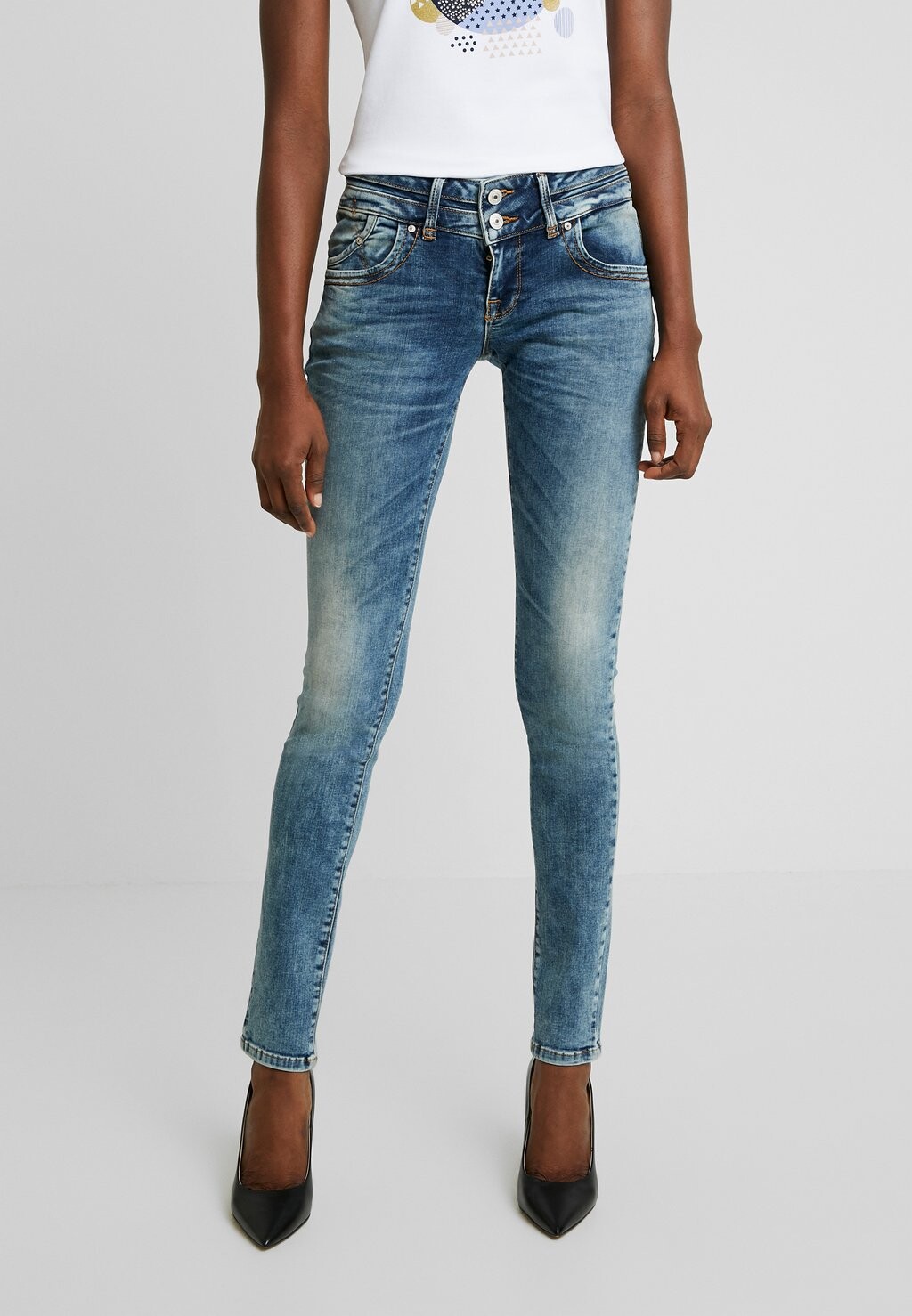 

Джинсы Skinny Fit LTB JULITA X INCA UNDAMAGED WASH Джинсы Skinny Fit, цвет field wash