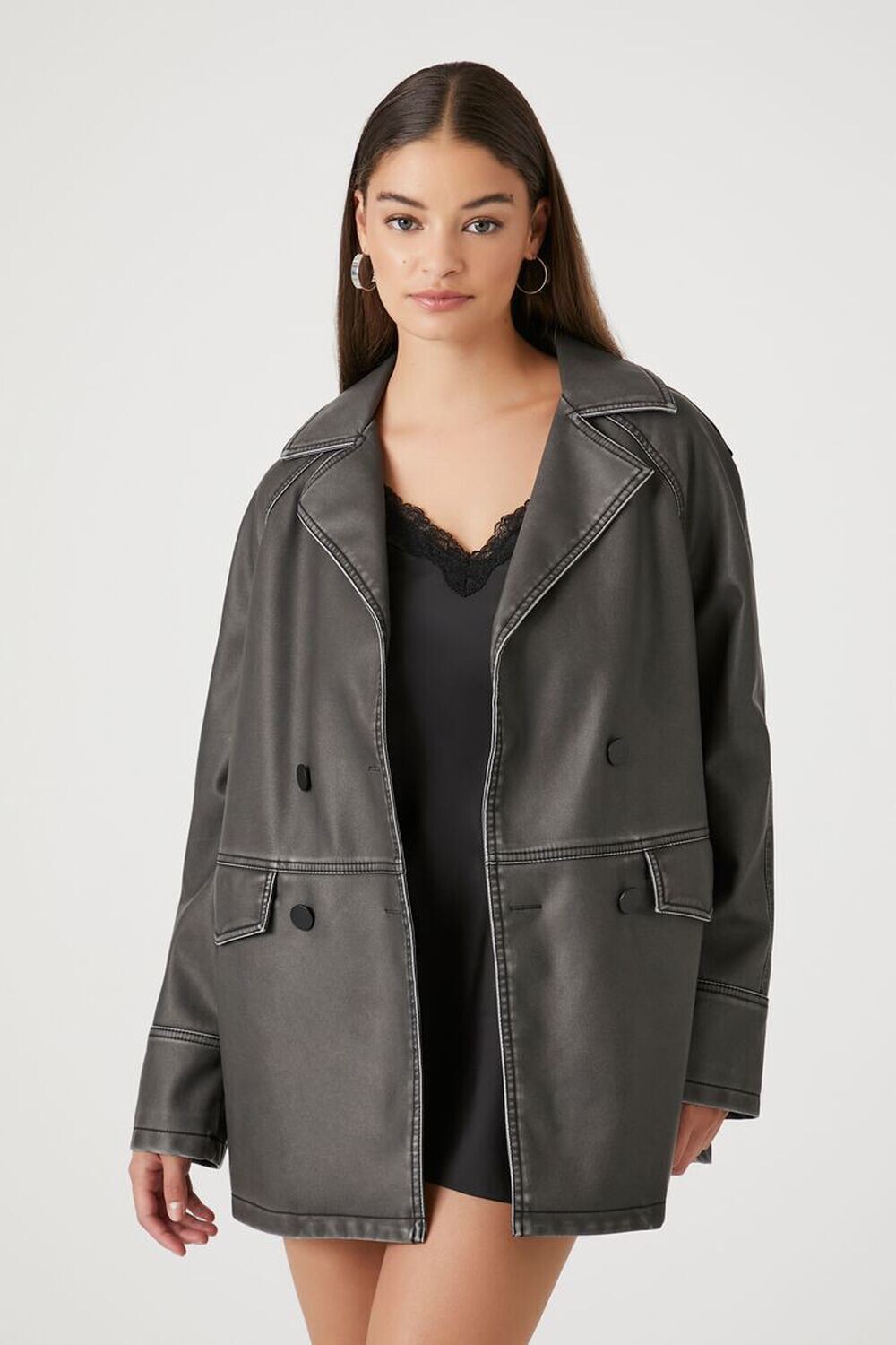 

Двубортный пиджак из искусственной кожи Forever 21, черный