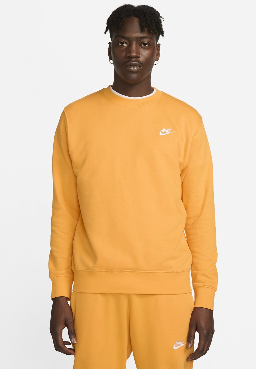 

Толстовка Nike