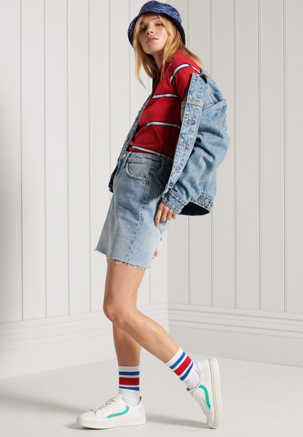 

Джинсовая юбка Superdry, светло-синий