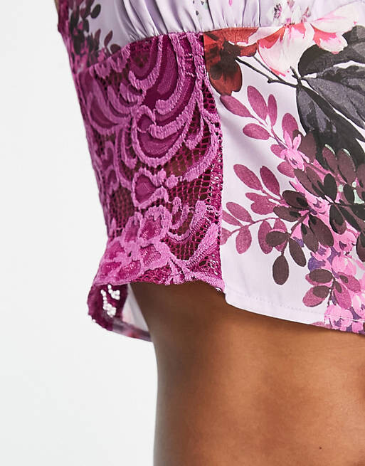 

Розовые майки с кружевными вставками и воротником-хомутом ASOS DESIGN