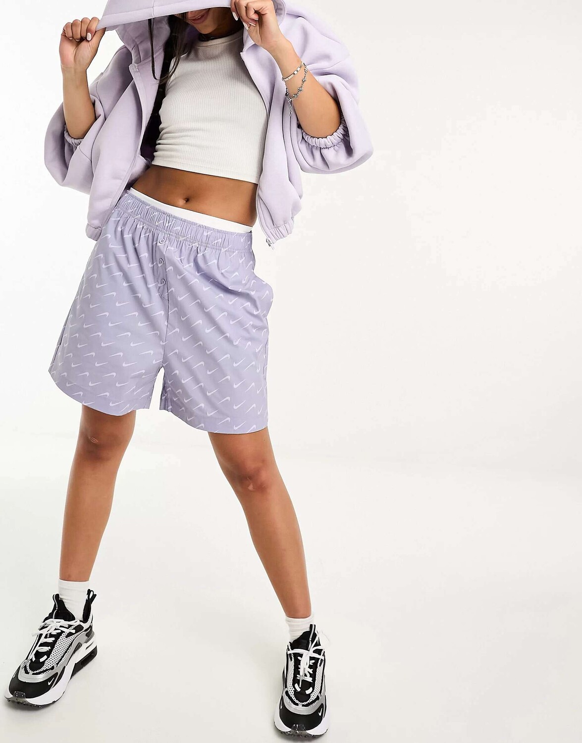 

Шорты цвета индиго с логотипом Nike Everyday Modern AOP