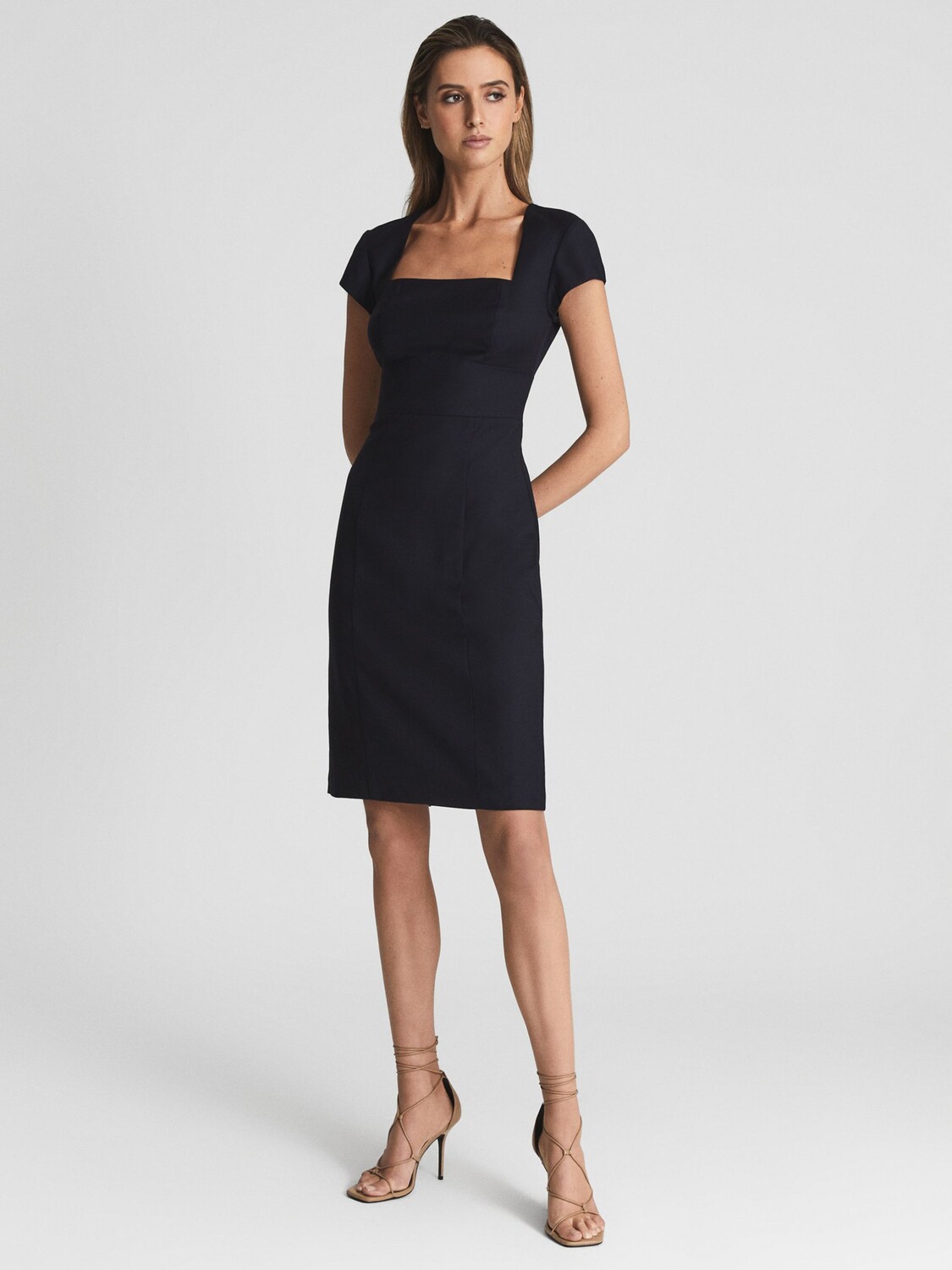 

Миниатюрное платье Haisley Petite Reiss, темно-синий