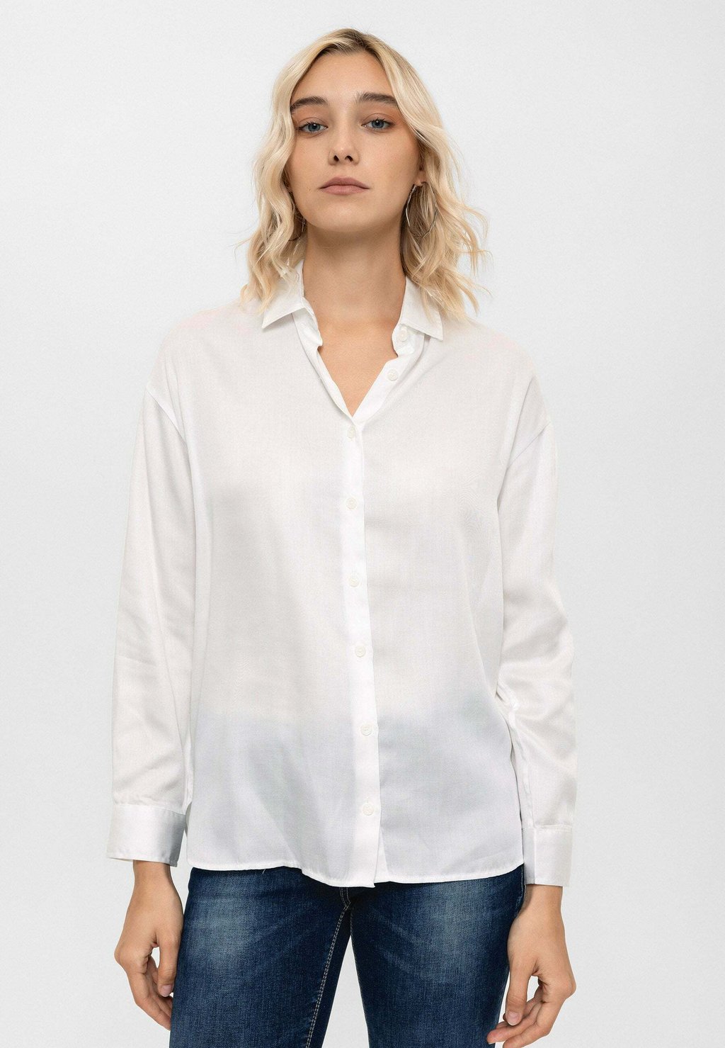 цена Блузка-рубашка CLASSIC BLOUSE By Diess Collection, цвет cream