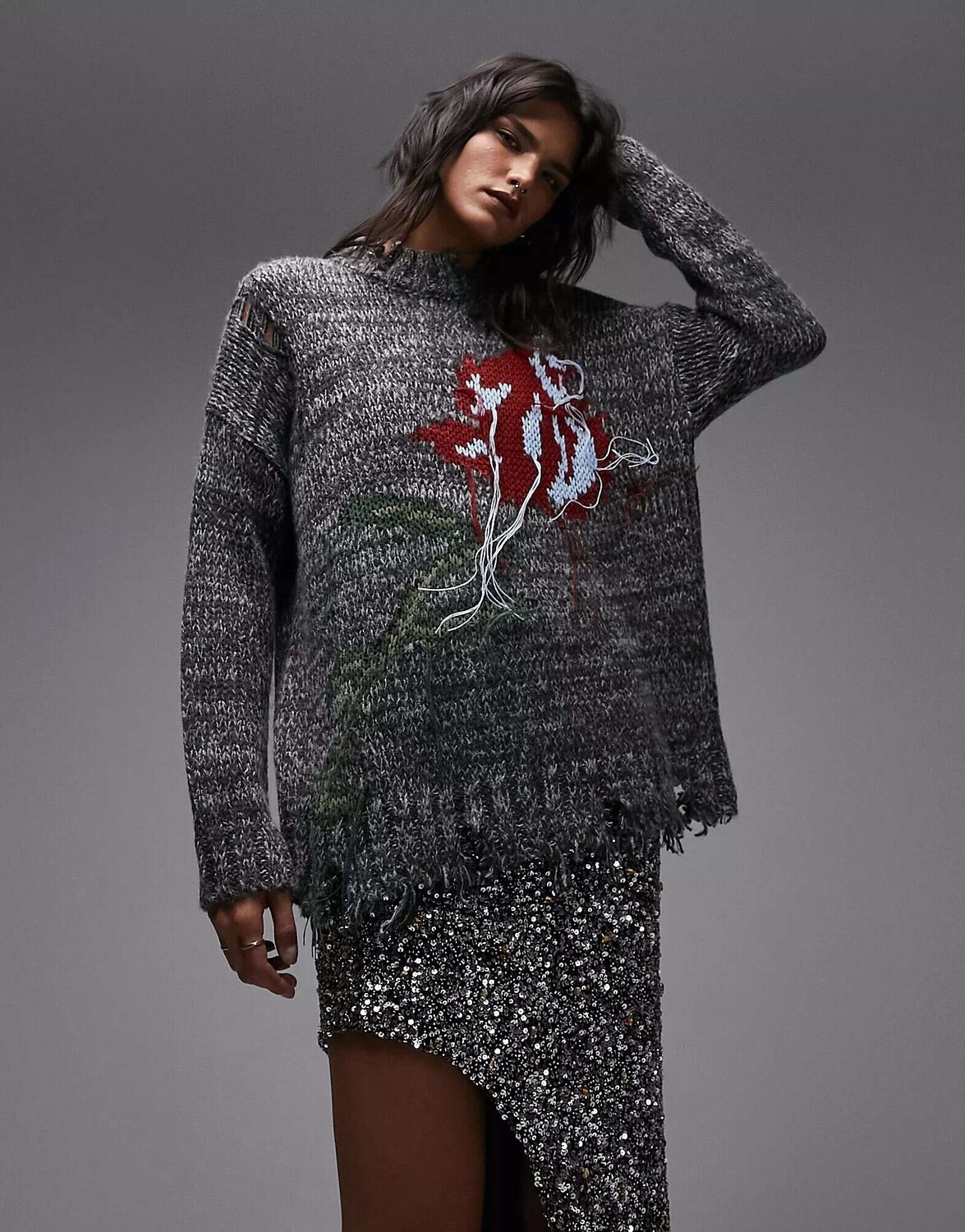 

Черный вязаный джемпер с рисунком розы Topshop