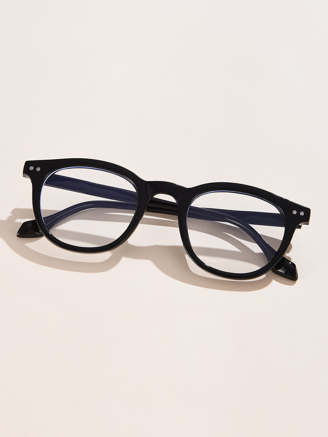 Минималистичные очки с защитой от синего света