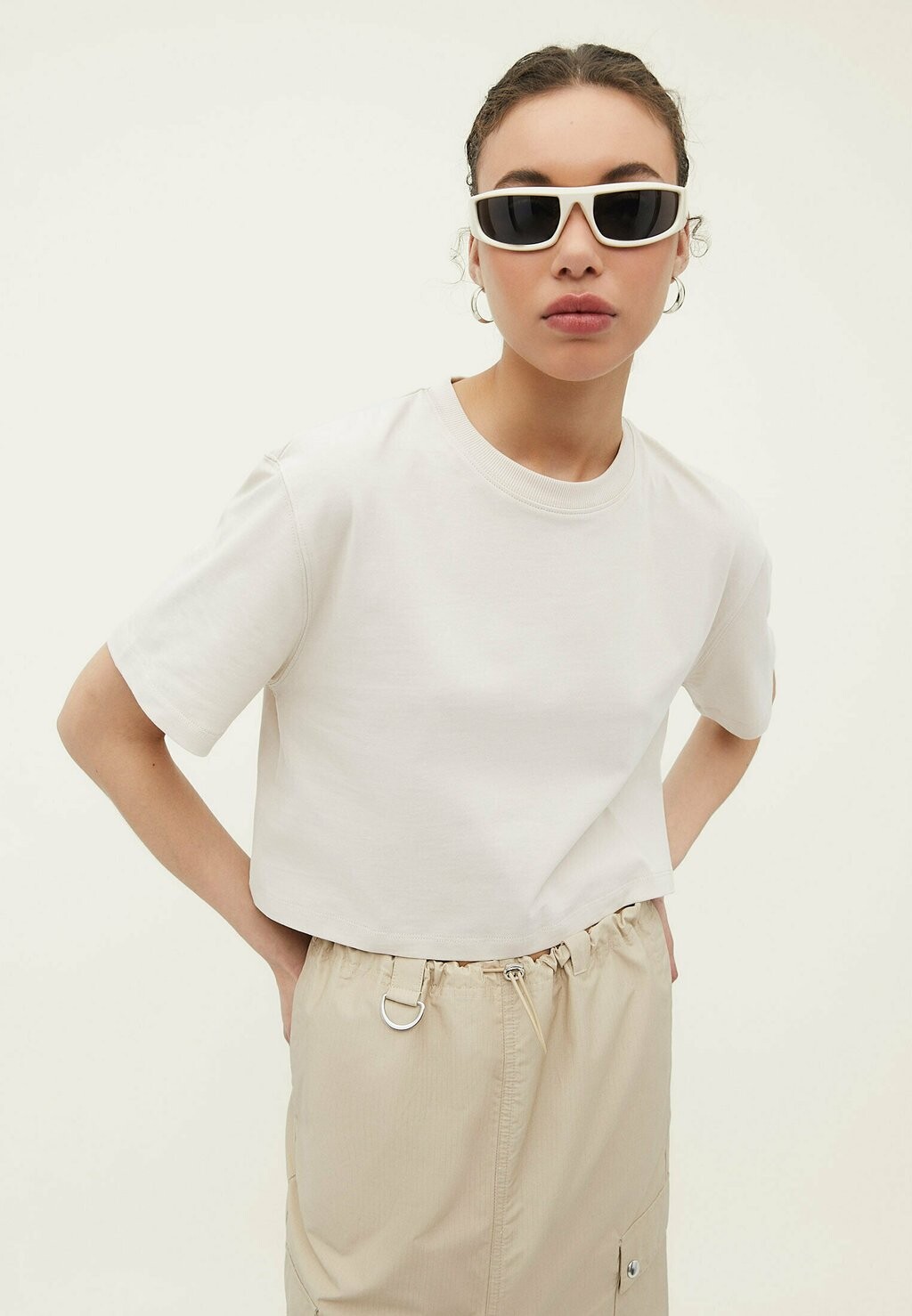 

Базовая футболка Stradivarius, Серый