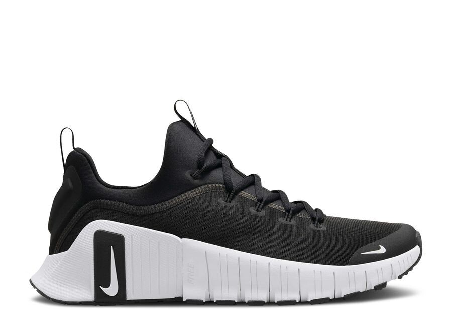 

Кроссовки Nike Free Metcon 6, черный/белый