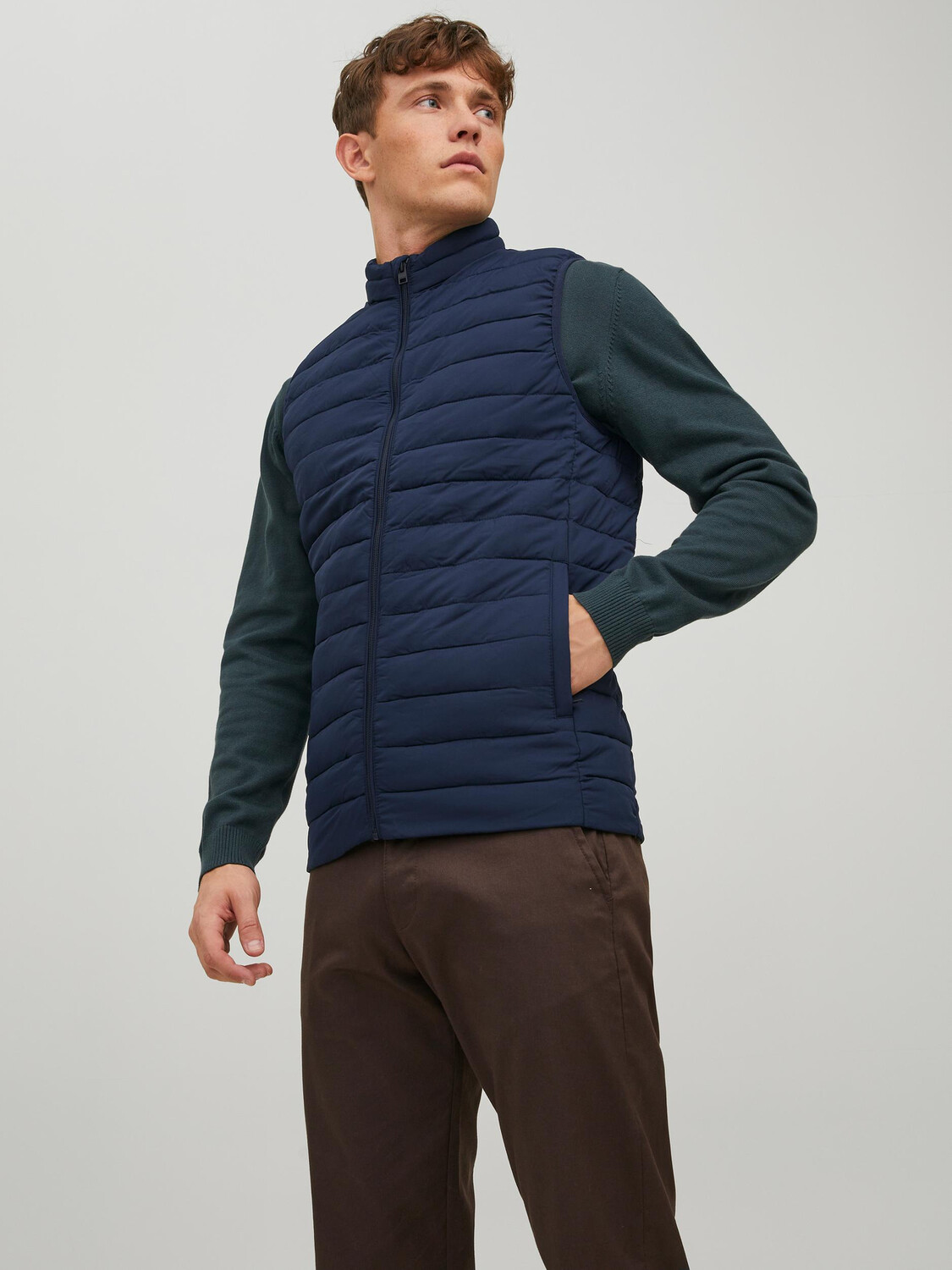 

Утепленный жилет Jack & Jones Stepp Übergangs Jacke Blouson ohne Ärmel JJERECYCLE, синий