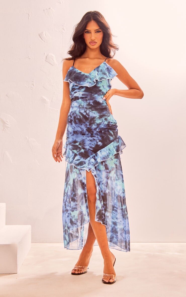 

PrettyLittleThing Синее платье макси с абстрактной оборкой и бретелями, Синий