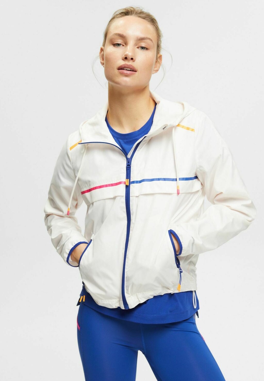 

Уличная куртка Esprit, пастельно-розовый