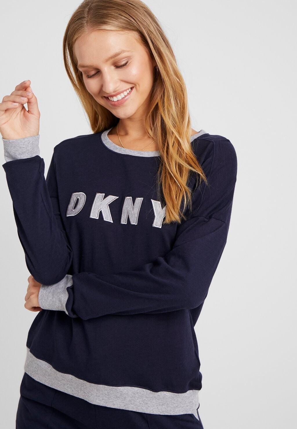 

Пижамный комплект New Signature DKNY, темно-синий