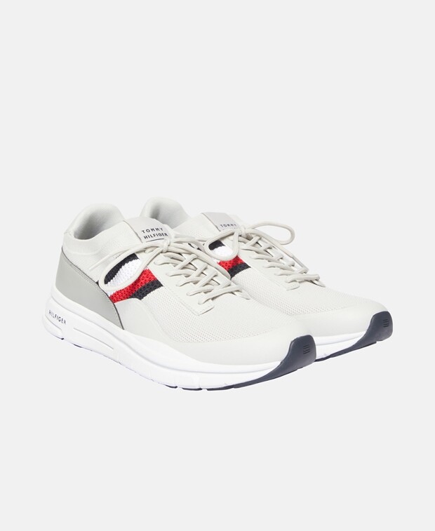 

Кроссовки Tommy Hilfiger, миндальный