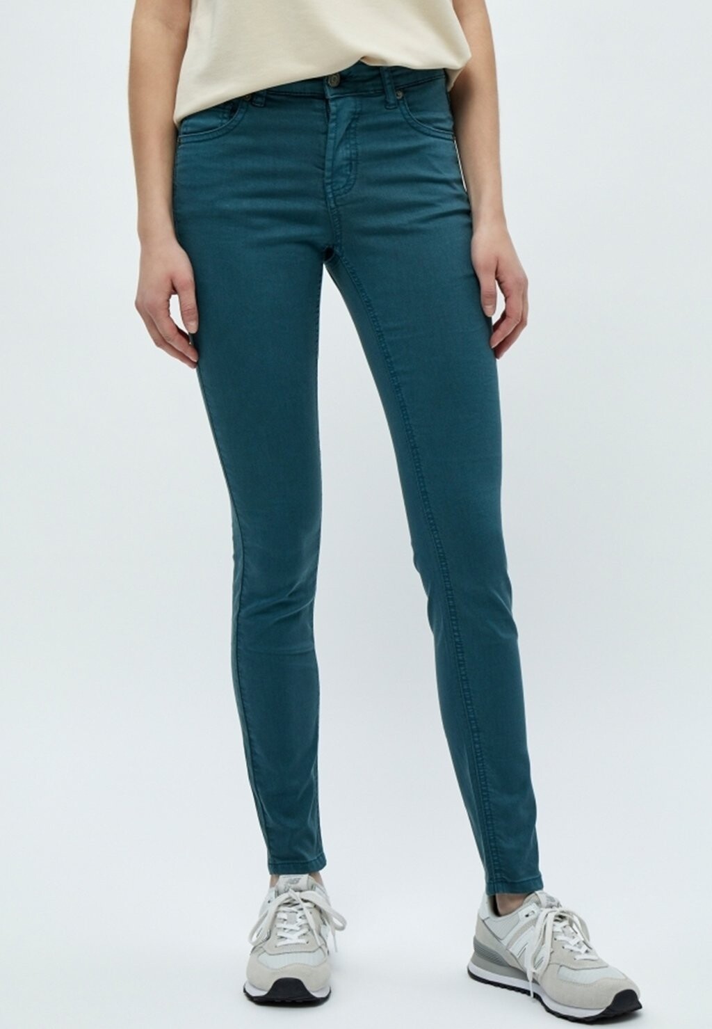 

Джинсы Slim fit Desires
