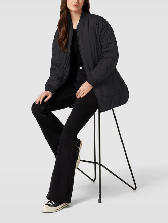 Стеганая куртка со структурированным узором Jake*s Casual, черный куртка s oliver демисезон зима силуэт прямой карманы без капюшона стеганая размер l серый