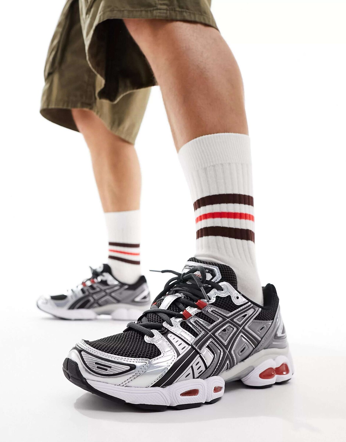 

Кроссовки Asics Gel-Nimbus 9 черно-серого и серебристого цветов, Черный