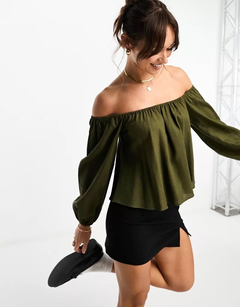 

Оливково-зеленый льняной топ с открытыми плечами ASOS