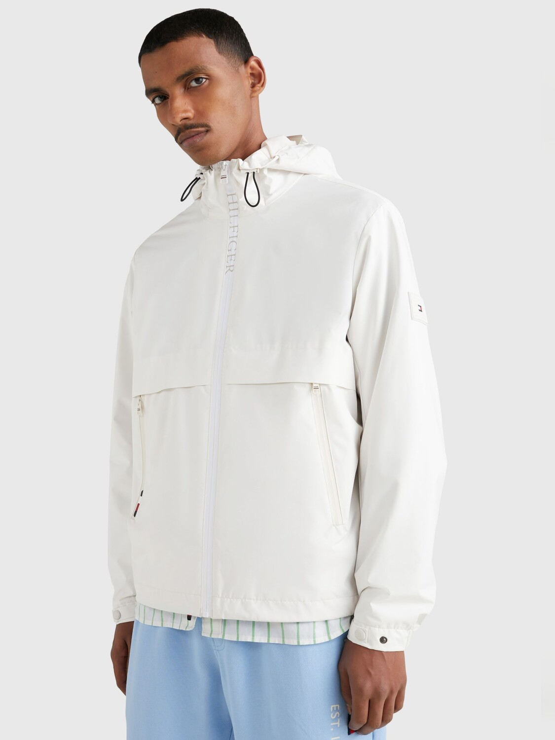 

Куртка Tommy Hilfiger Protect Sail с капюшоном, потертый белый